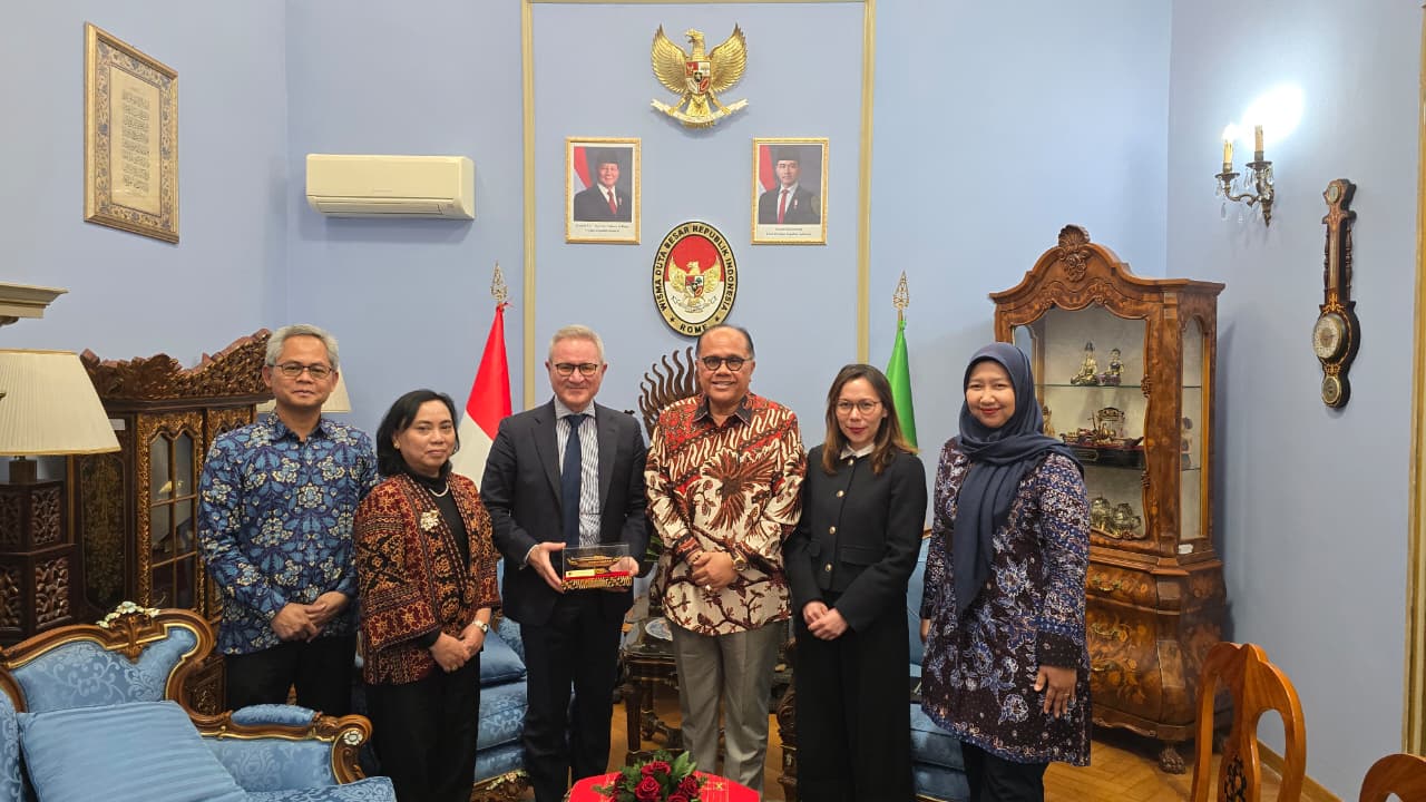 Incontro con S.E. Junimart Girsang, Ambasciatore della Repubblica di Indonesia in Italia